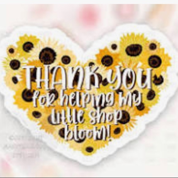 Meet your Posher, Gina - Picture 2 of 7